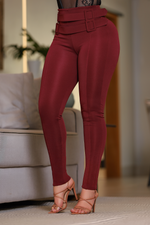 Calça Com Cinto Marsala