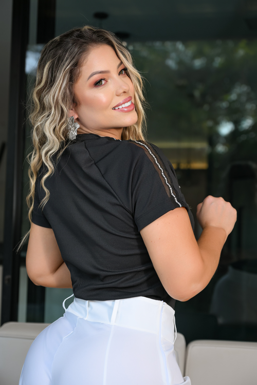 T-Shirt 02