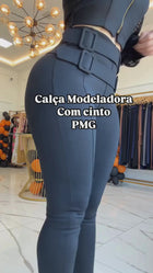 Calça Skinny Com Cinto Preta